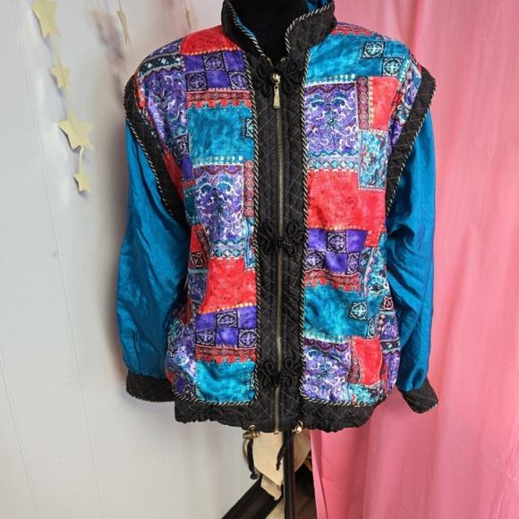 Vintage 1980's Lavion Petite oriental flare windsuit - Picture 2 of 10